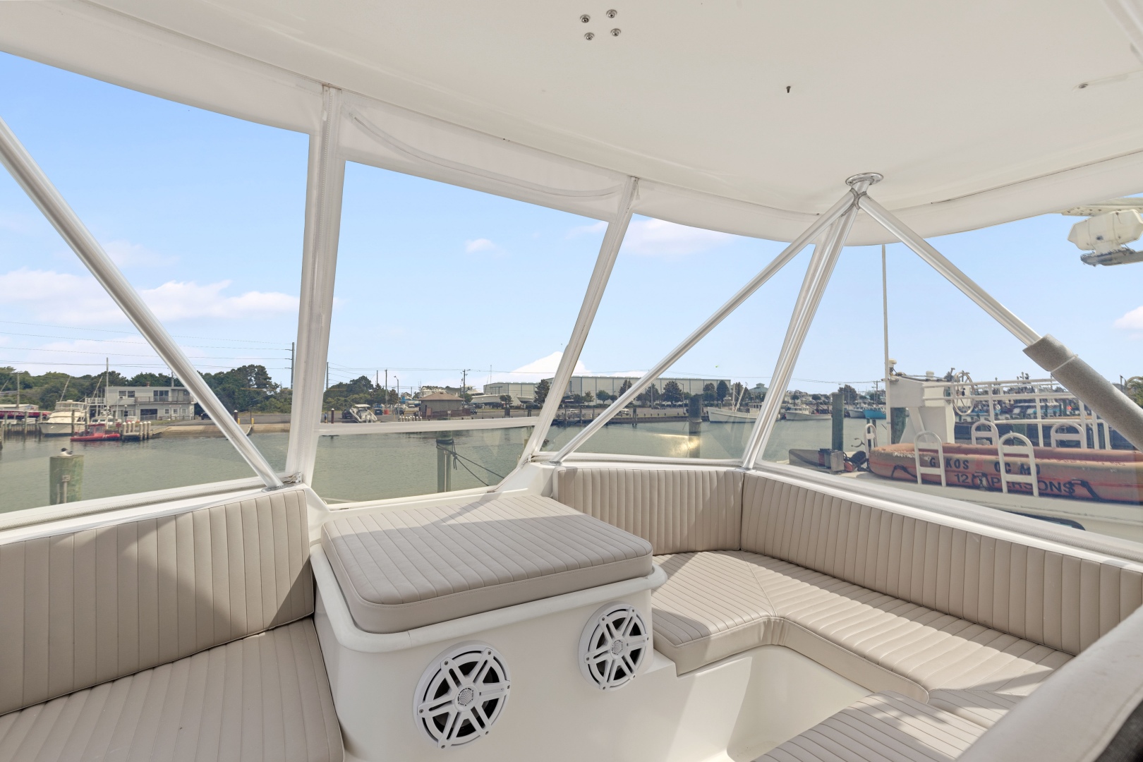 2001 Ocean Yachts 52 SS - Image 5