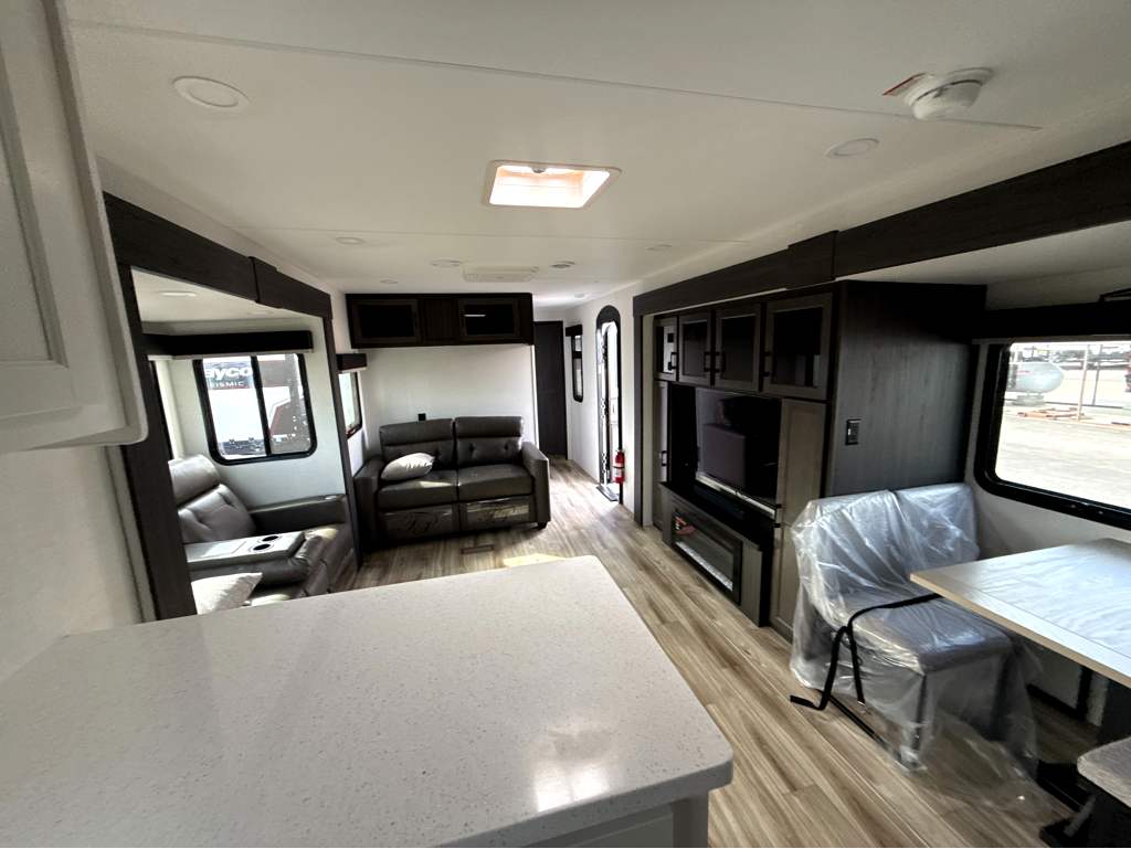 2027 VENTURE RV SPORTTREK 336VRK - Image 16