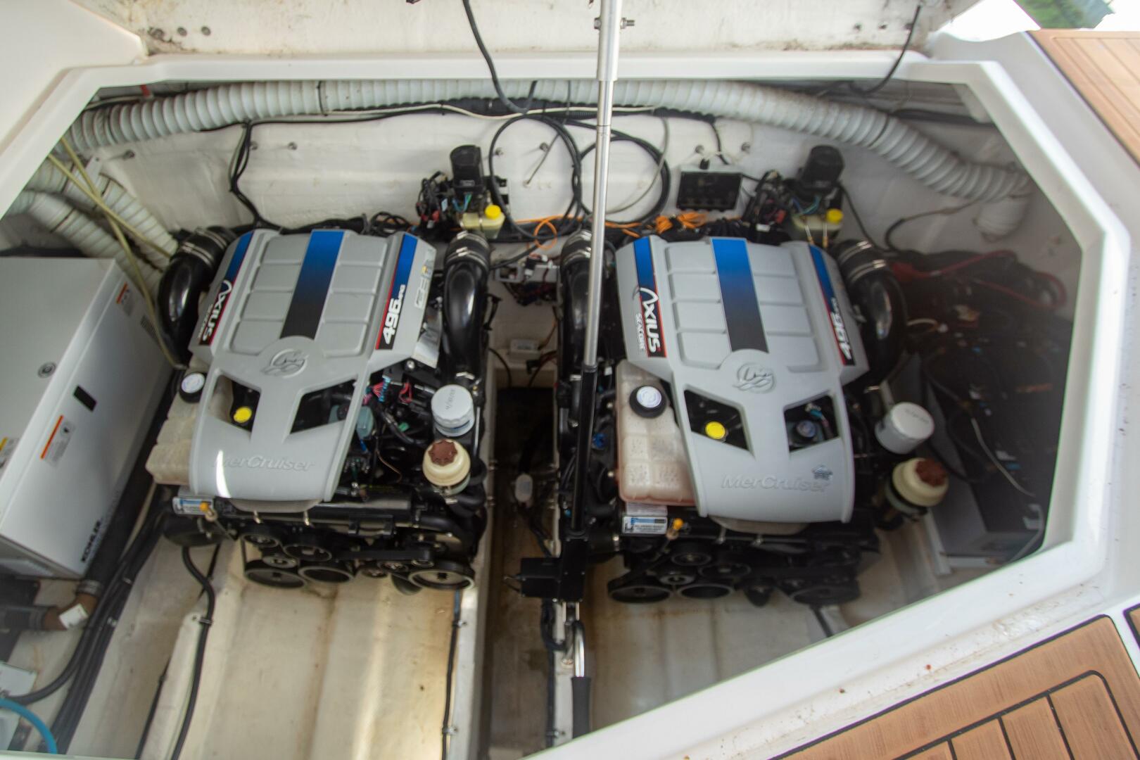 2008 Rinker 40 Express Cruiser - Image 21