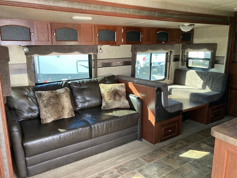 2015 Forest River Rockwood Ultra Lite 2604WS - Image 6