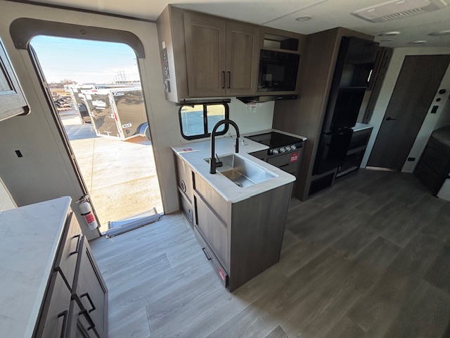 2026 TRANSCEND XPLOR 27DBX - Image 27