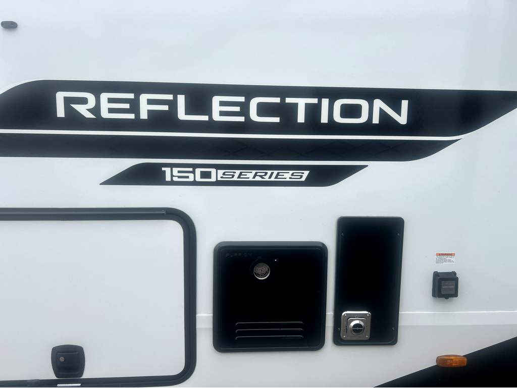 2027 GRAND DESIGN REFLECTION 250ML - Image 4