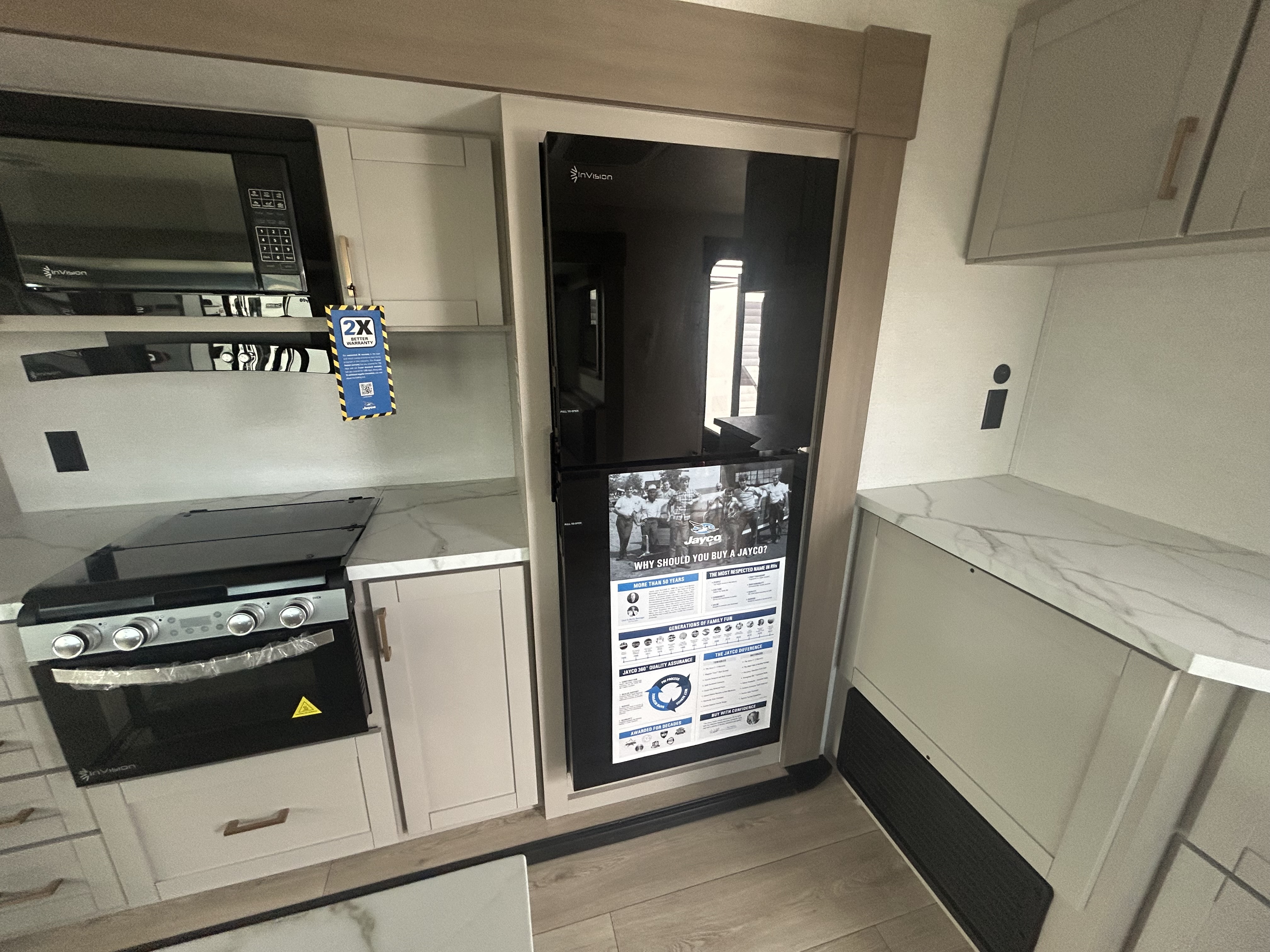 2027 JAYCO JAY FLIGHT 290RLS - Image 16