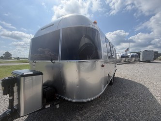 2026 AIRSTREAM BAMBI 20FB - Image 9