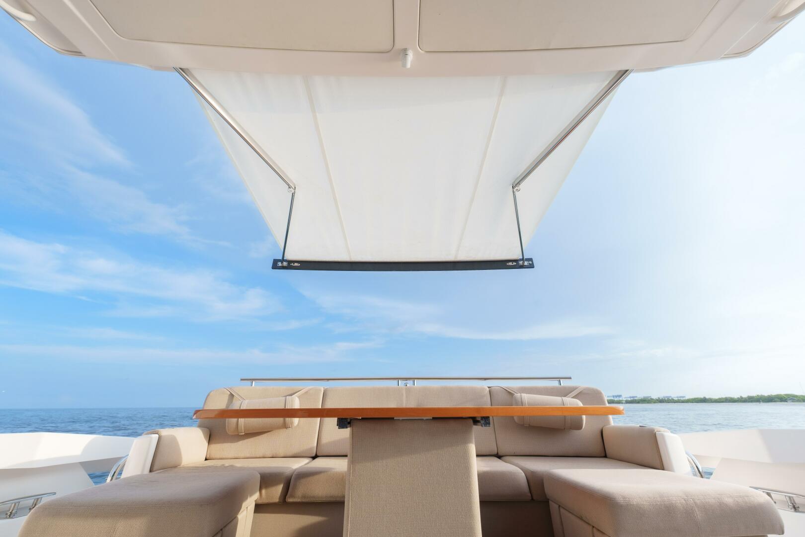 2017 Tiara Yachts C53 Coupe - Image 15