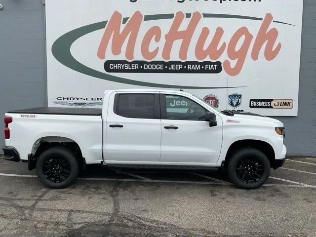 2022 Chevrolet Silverado 1500 Crew Cab Custom Trail Boss 4WD - Image 7