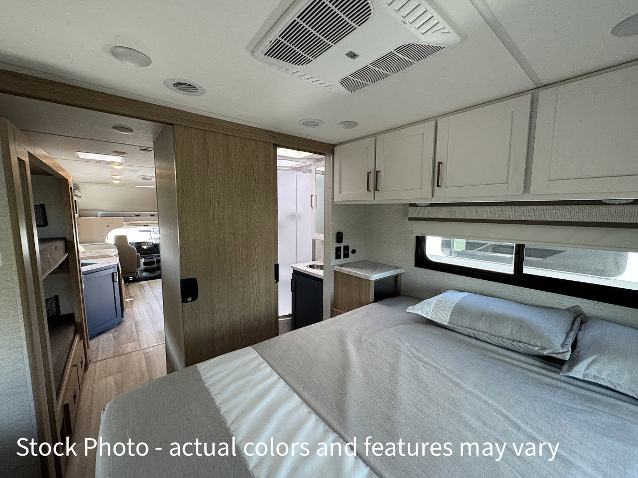 2026 THOR MOTOR COACH MAGNITUDE GA31 - Image 26