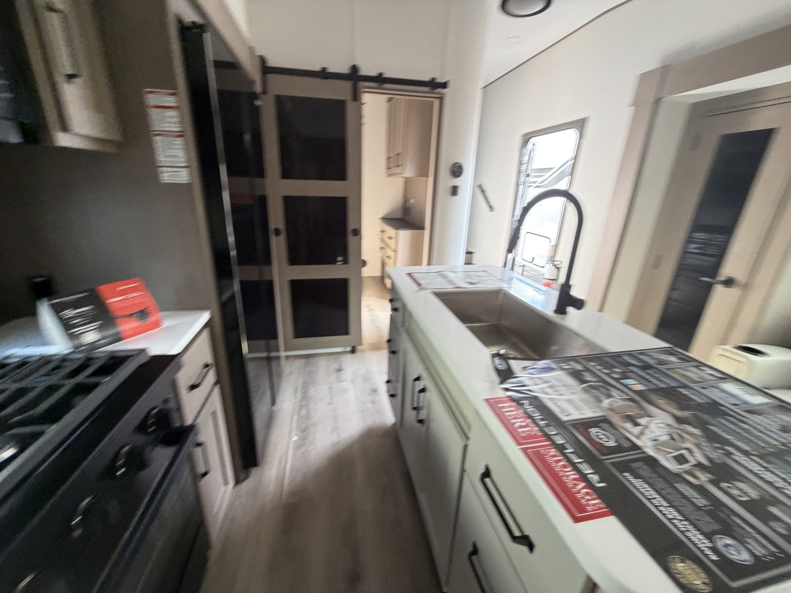 2026 GRAND DESIGN 324MBS - Image 23