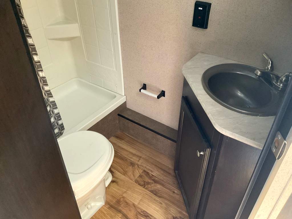 2016 JAYCO OCTANE M-222 - Image 19