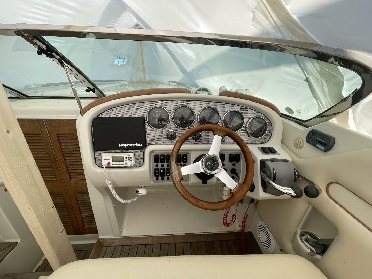 2009 Chris-Craft Corsair 28 Heritage Edition - Image 5