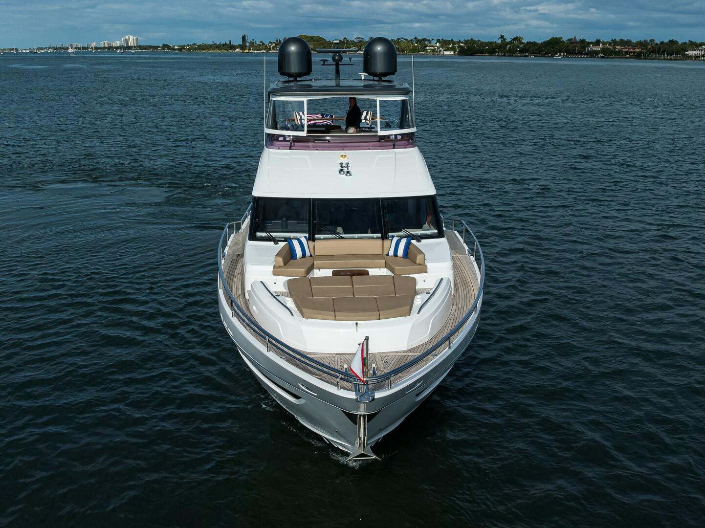 2003 Jupiter 31 Cuddy - Image 207