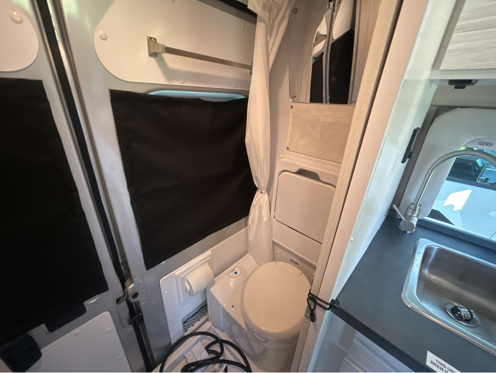 2026 ENTEGRA COACH ARC 18C - Image 10