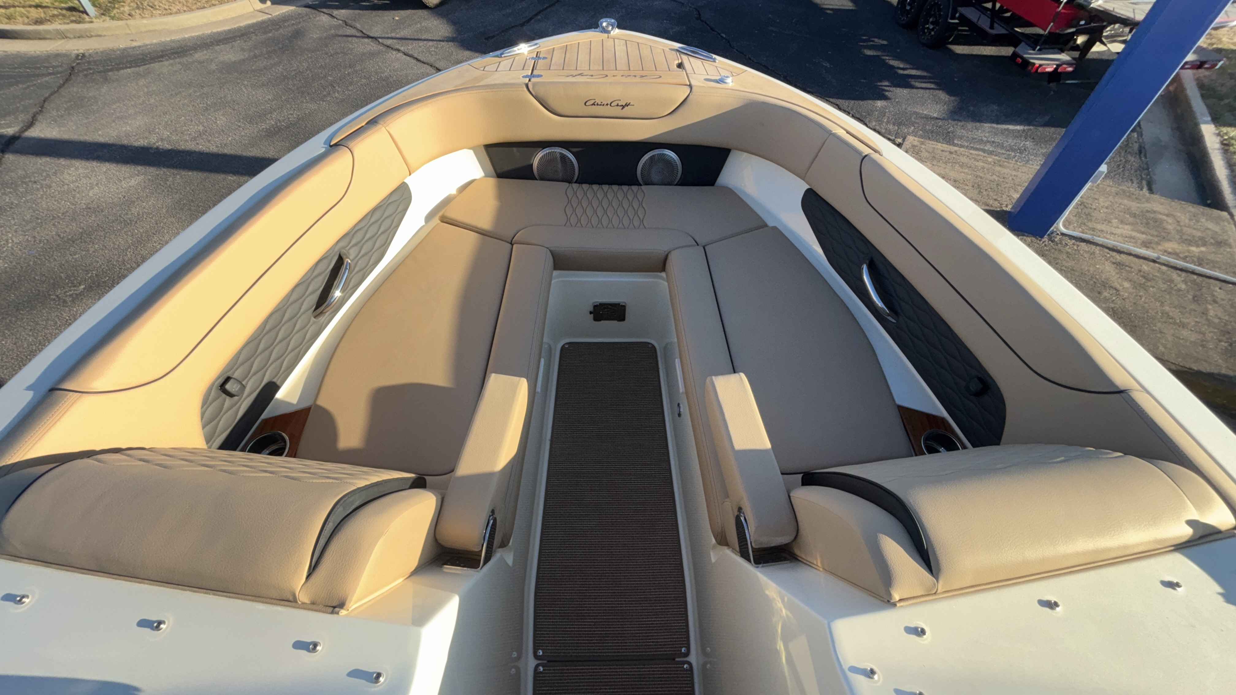 2026 Chris Craft SPORTSTER 28 Sterndrive - Image 44