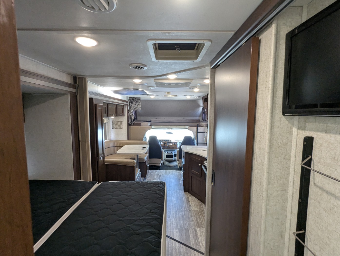 2018 Forest River Forester 2421MS - Image 37
