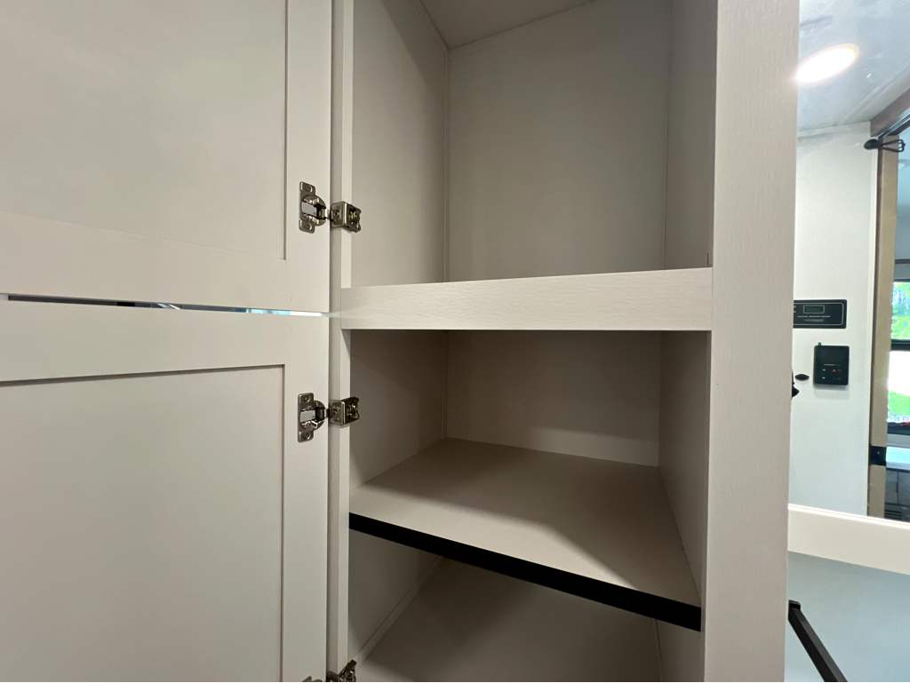 2027 JAYCO GREYHAWK 30Z - Image 18