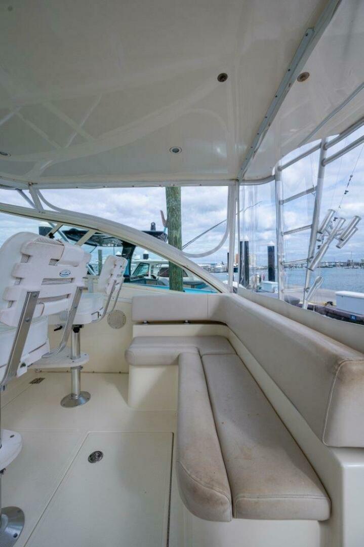 2007 Albemarle 36 Express - Image 27