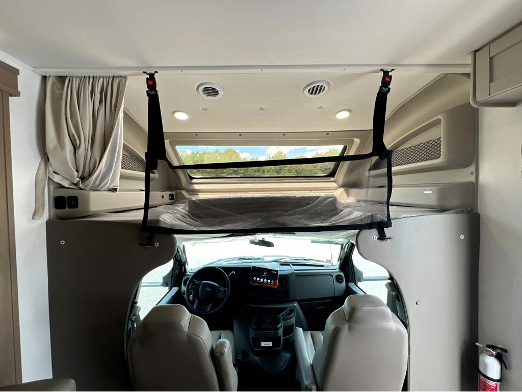 2027 JAYCO GREYHAWK 29MV - Image 23