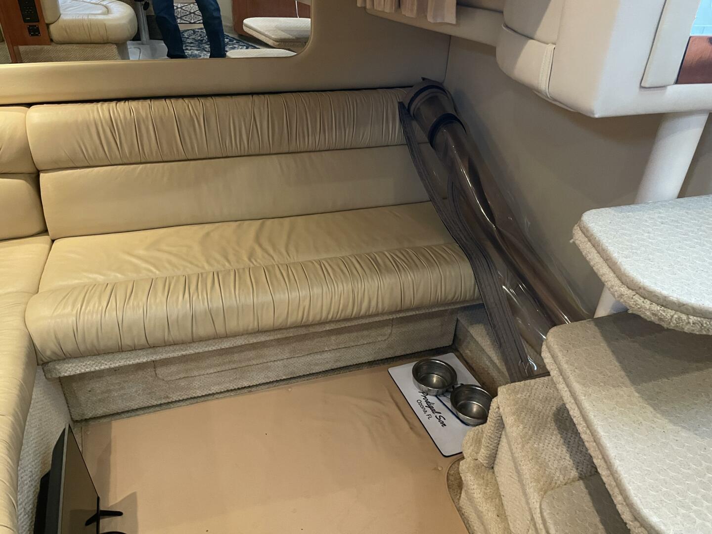2001 Sea Ray 380 Sundancer - Image 22