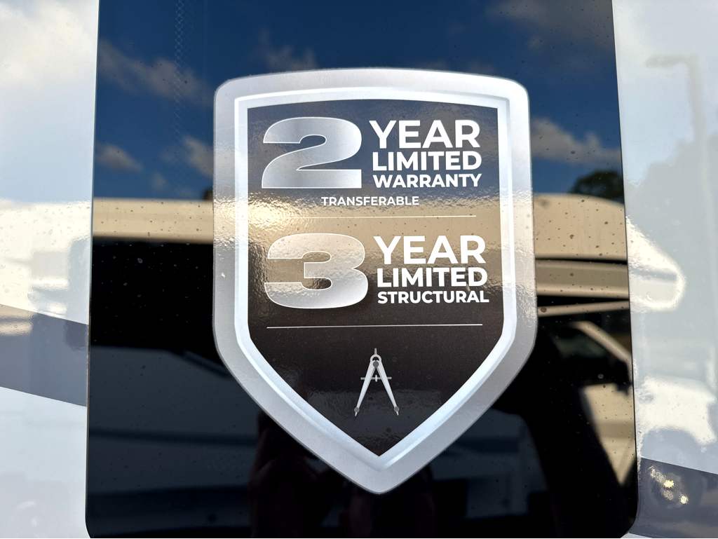 2027 Grand Design Lineage Series M 25FW - Image 9