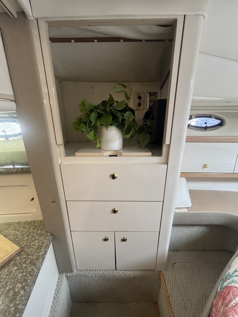 1999 Maxum 4100 SCR - Image 30