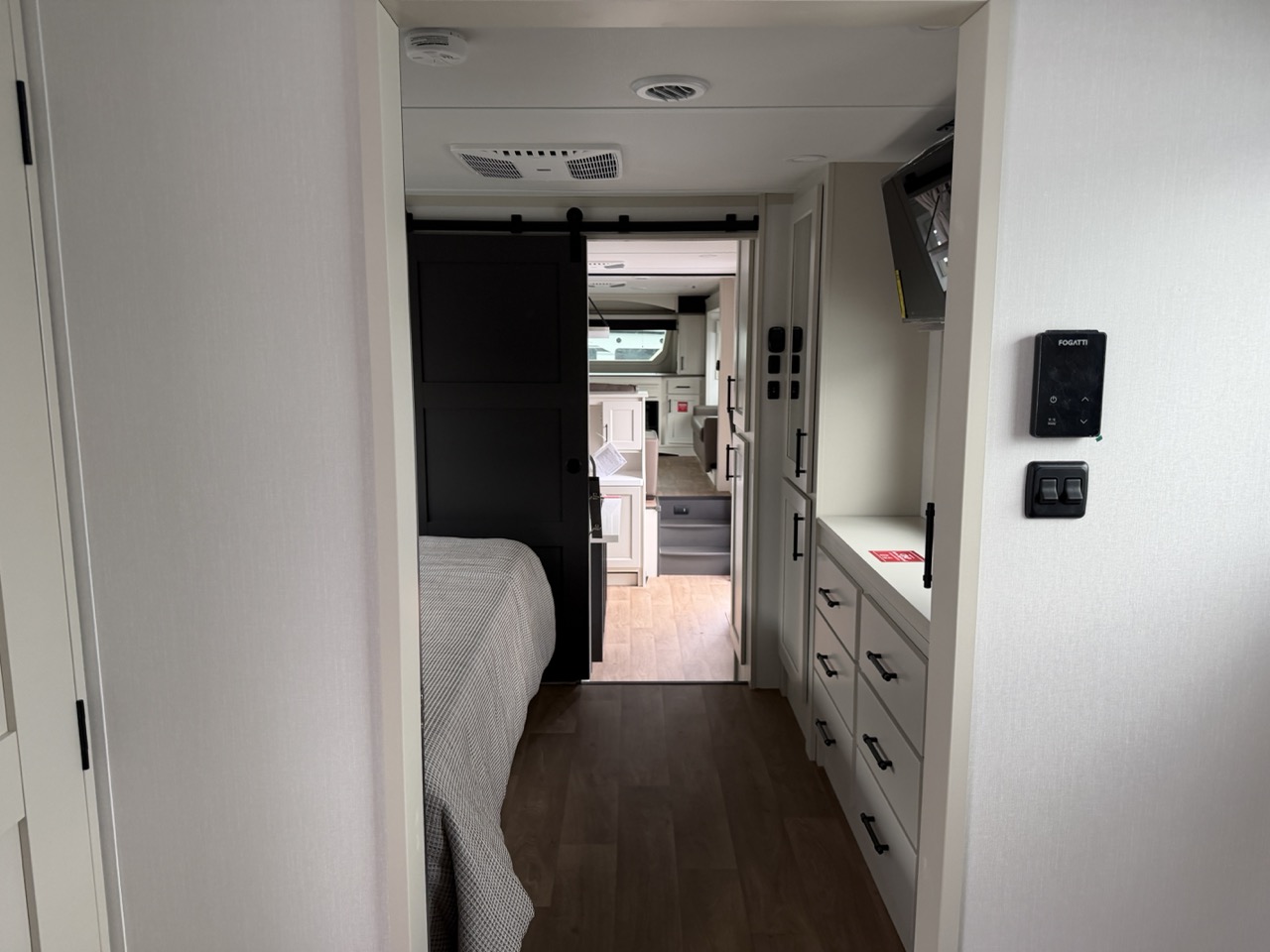 2026 Grand Design Solitude 380FL - Image 17