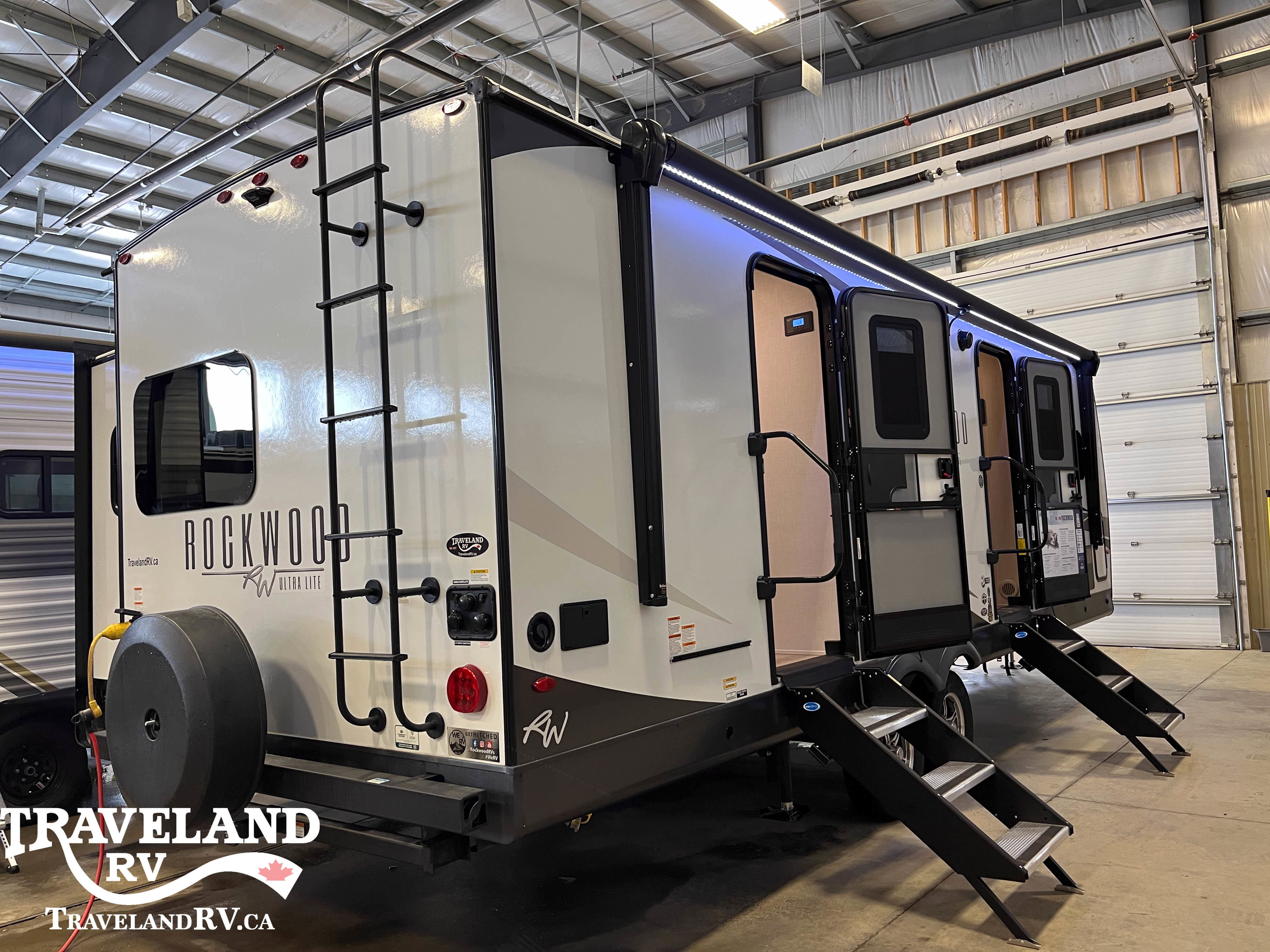 2025 Forest River Rockwood Ultra Lite 2608BS - Image 7