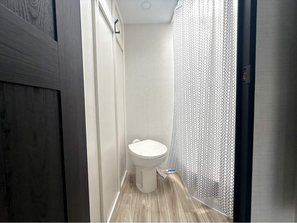 2026 VENTURE RV SPORTTREK STINGER 161VUD - Image 14