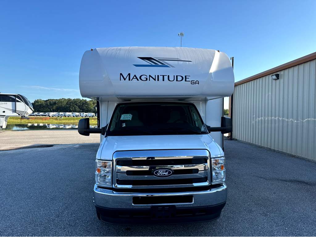 2027 THOR MOTOR COACH MAGNITUDE GA31 - Image 2