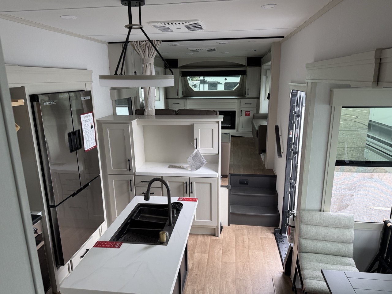 2026 Grand Design Solitude 380FL - Image 20