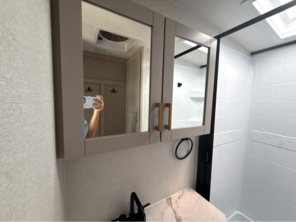 2027 JAYCO JAY FEATHER 27MK - Image 24