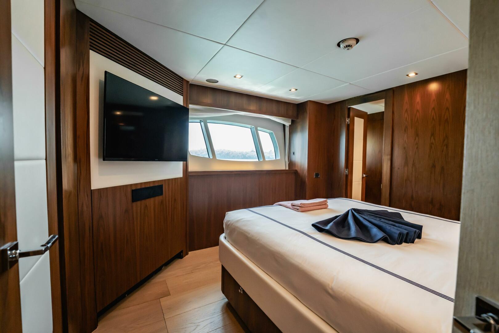 2011 Sunseeker 34 Metre Yacht - Image 57