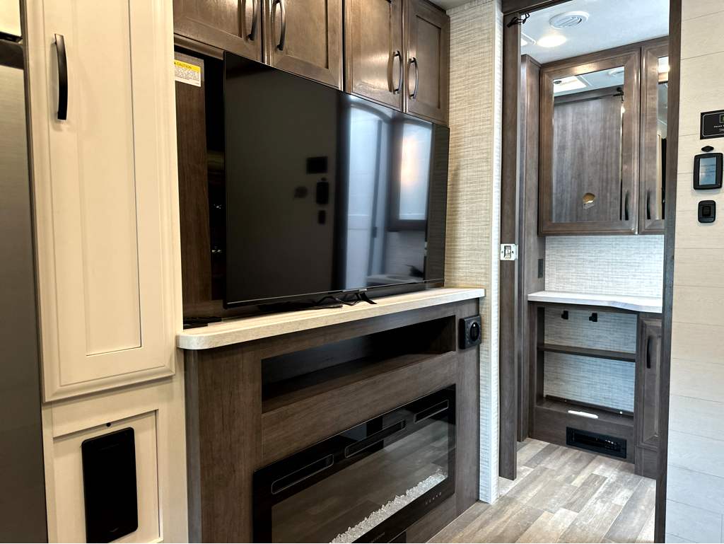 2025 JAYCO REDHAWK 26M - Image 14