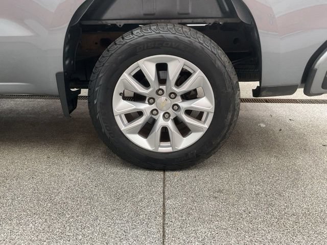 2019 Chevrolet Silverado 1500 Crew Cab LT 4WD - Image 13