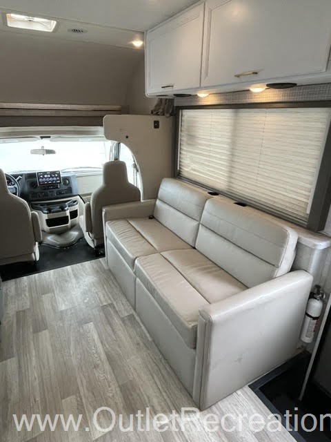 2025 Thor Motor Coach Freedom Eddie Bauer 28EB - Image 15