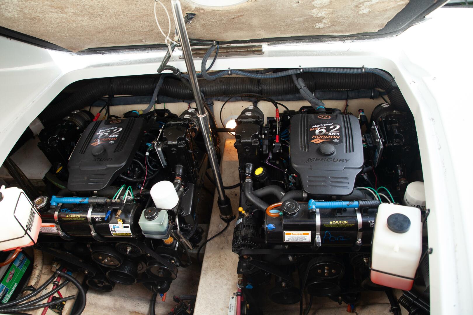 2006 Formula 31 Performance Cruiser - Image 35