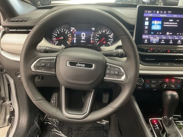 2025 Jeep Compass Limited 4x4 - Image 14
