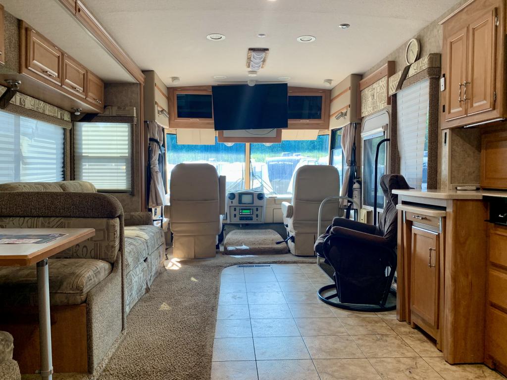 2007 WINNEBAGO VOYAGE 35A FORD - Image 45