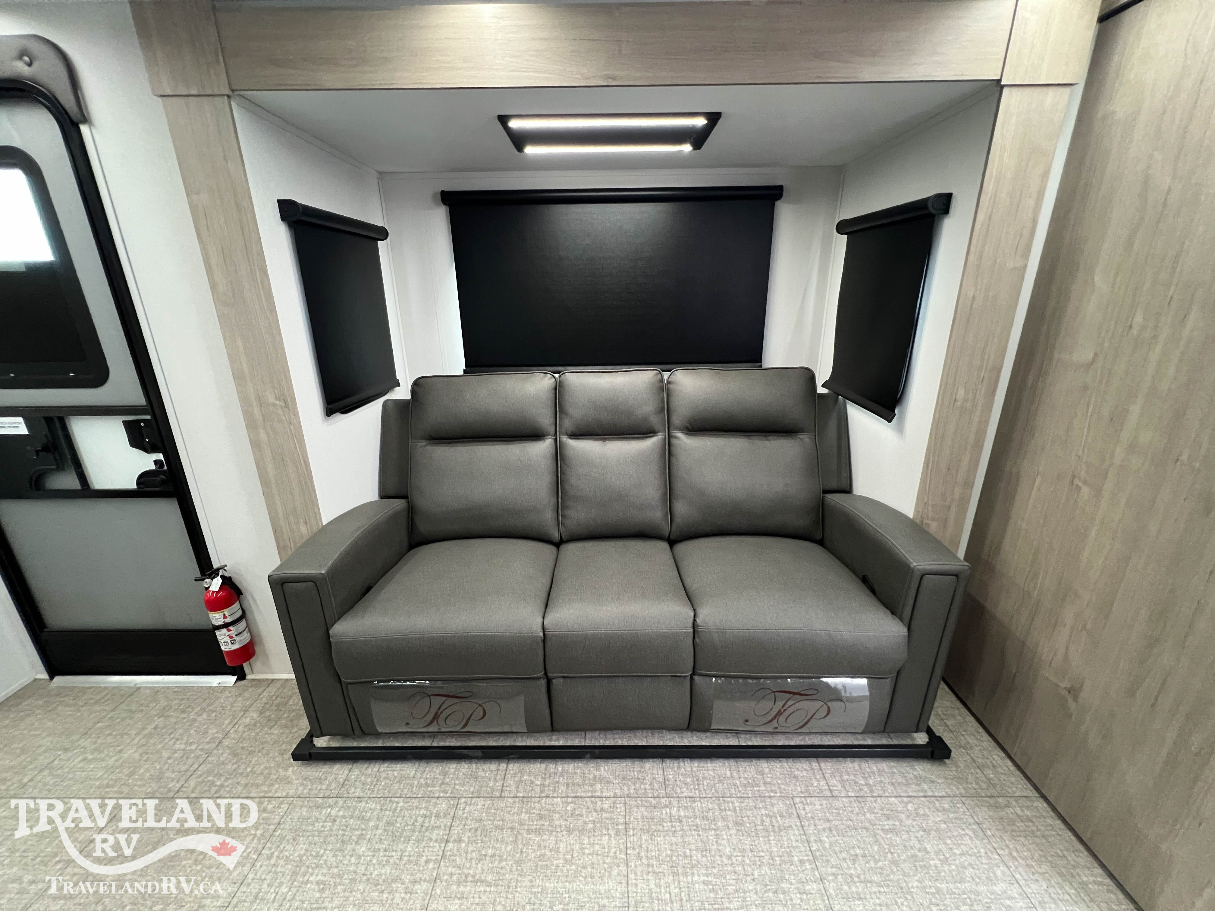 2025 Grand Design Imagine XLS 22RBE - Image 16