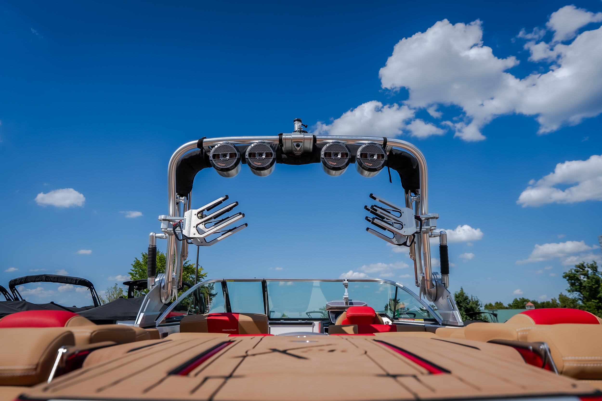 2020 MasterCraft X26 - Image 18