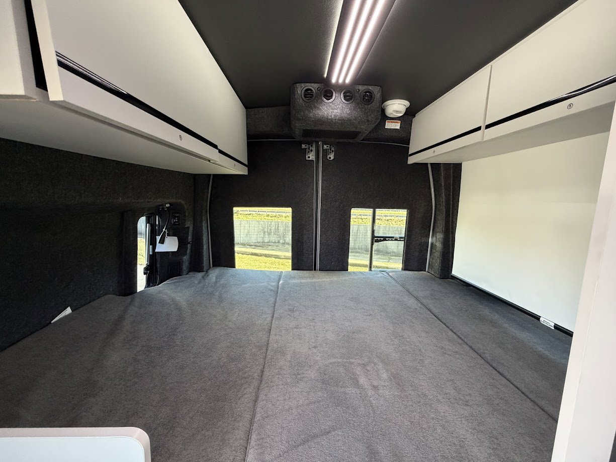 2026 GRAND DESIGN LINEAGE SERIESVT LVT1 - Image 34