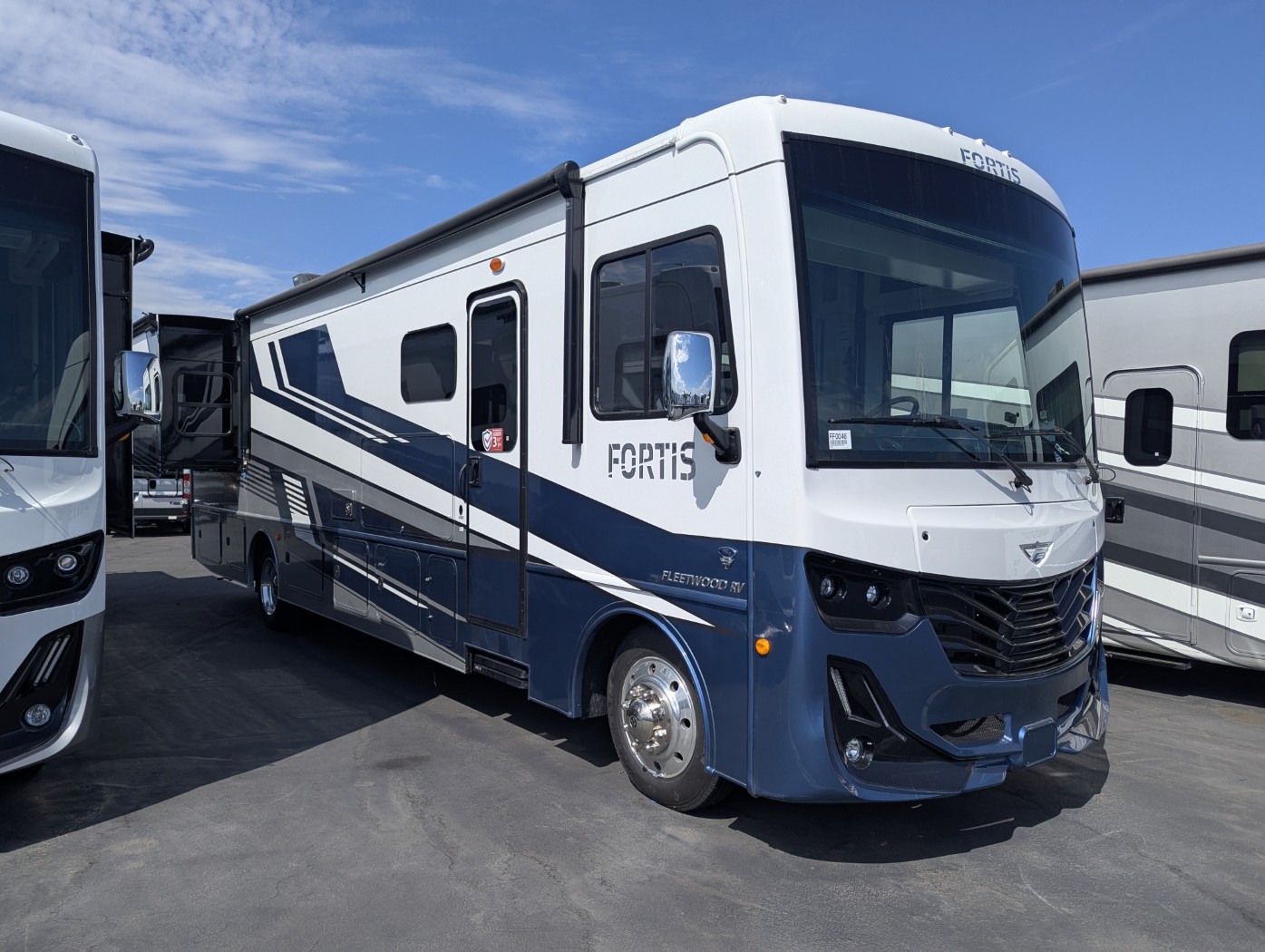 2026 Fleetwood Fortis 34MB - Image 1
