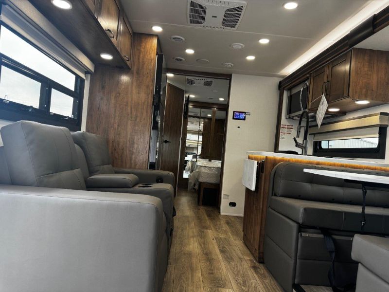 2026 Entegra Coach Esteem XL 32U - Image 13