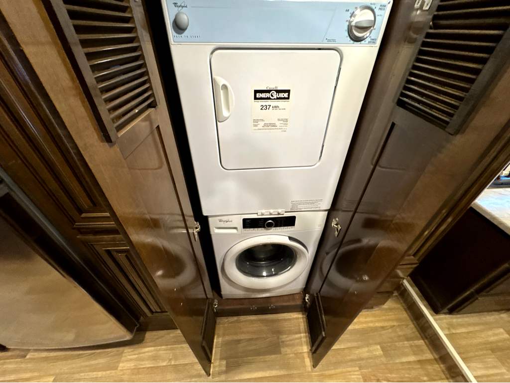 2019 THOR MOTOR COACH PALAZZO 37.4 - Image 14