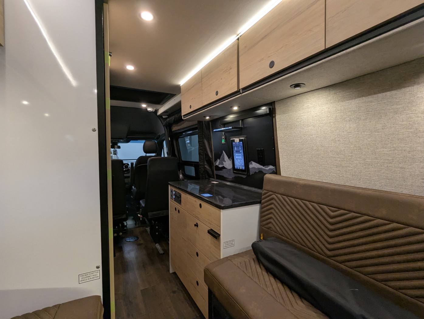 2026 Storyteller Overland Crew Mode XL - Pop Top - Image 23