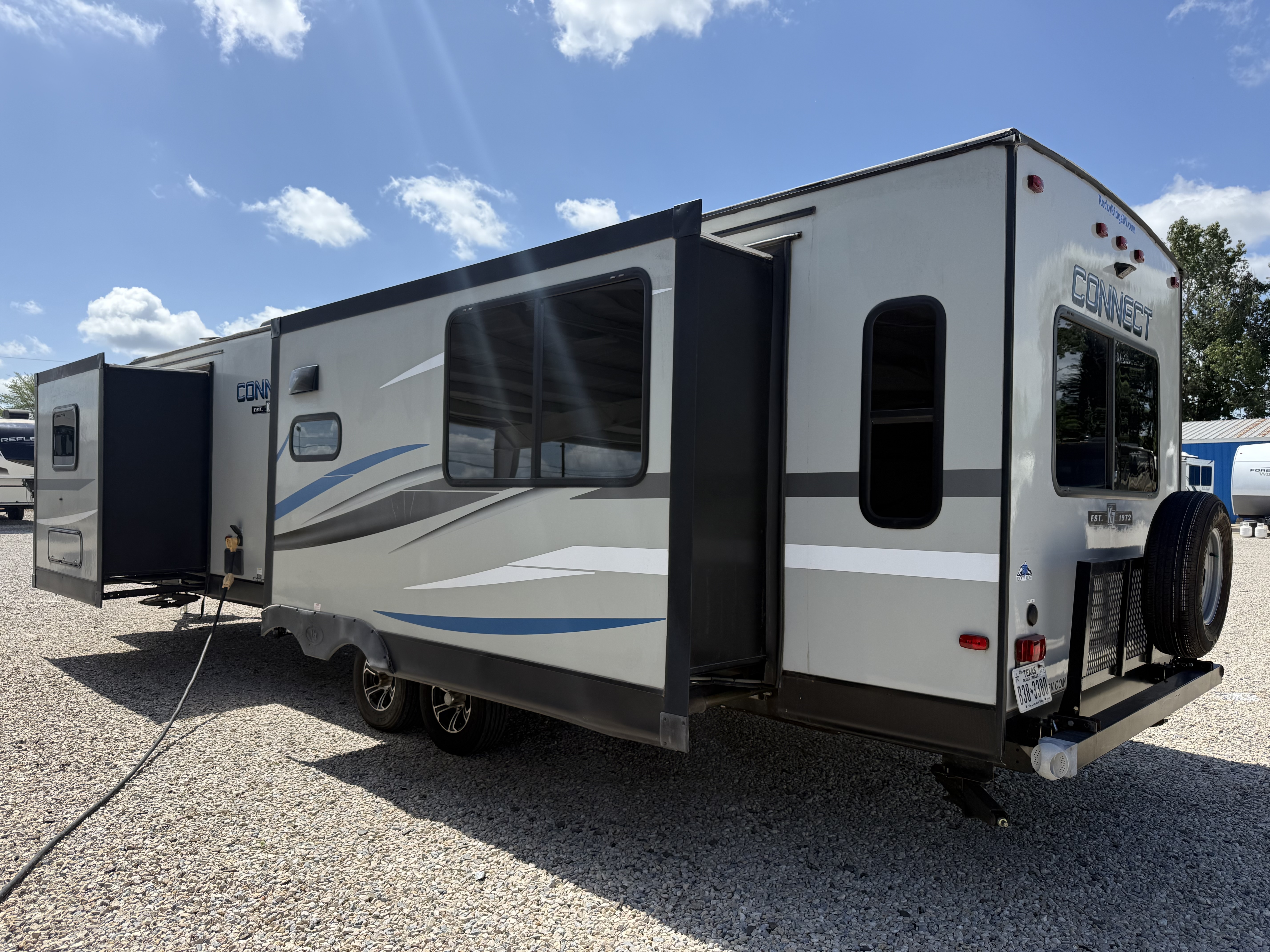 2020 KZ RV Connect C313RL - Image 5