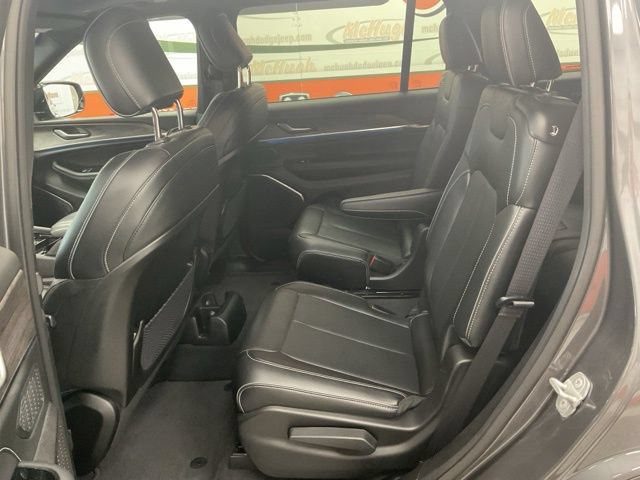 2023 Jeep Grand Cherokee L Utility 4D Overland 4WD V6 - Image 26