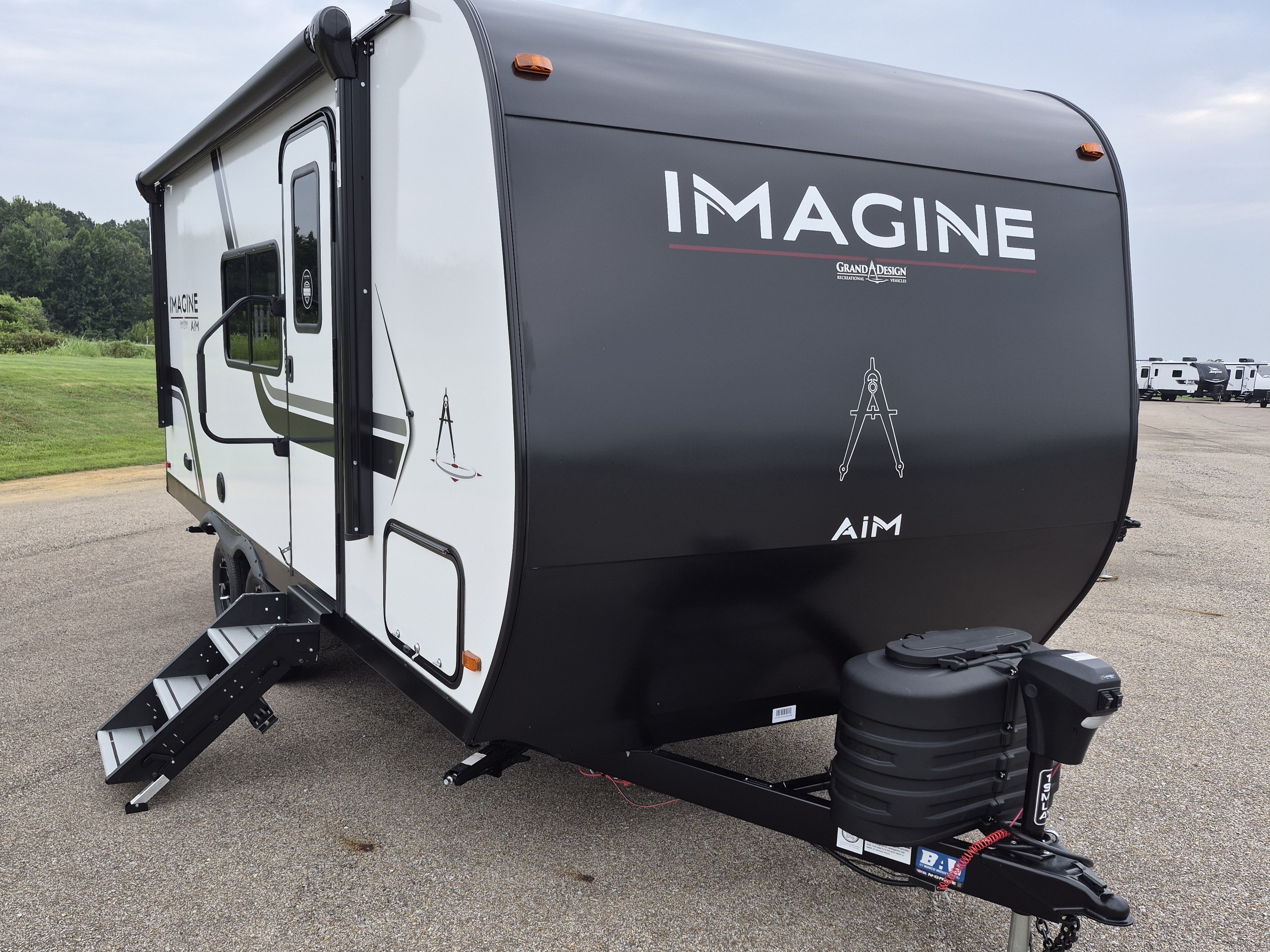 2027 GRAND DESIGN IMAGINE AIM 19MLA - Image 1