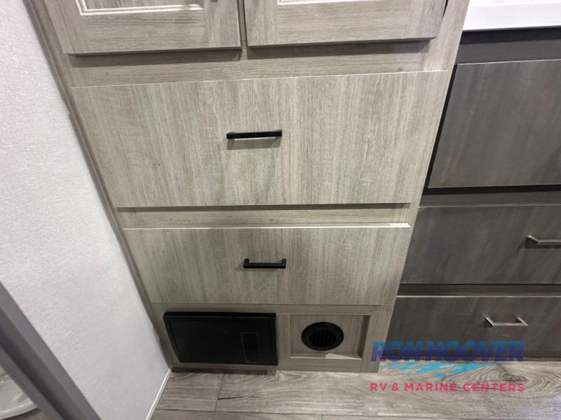 2026 COACHMEN CATALINA 44CONDO - Image 43