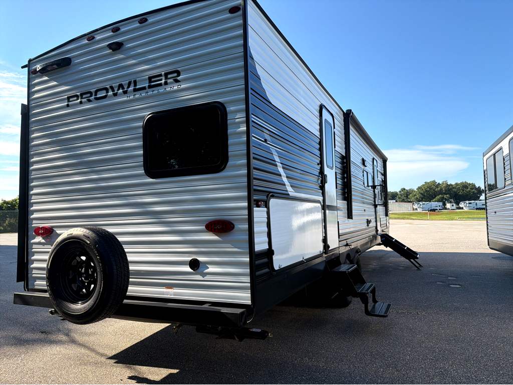 2027 HEARTLAND PROWLER 3202DSB - Image 6