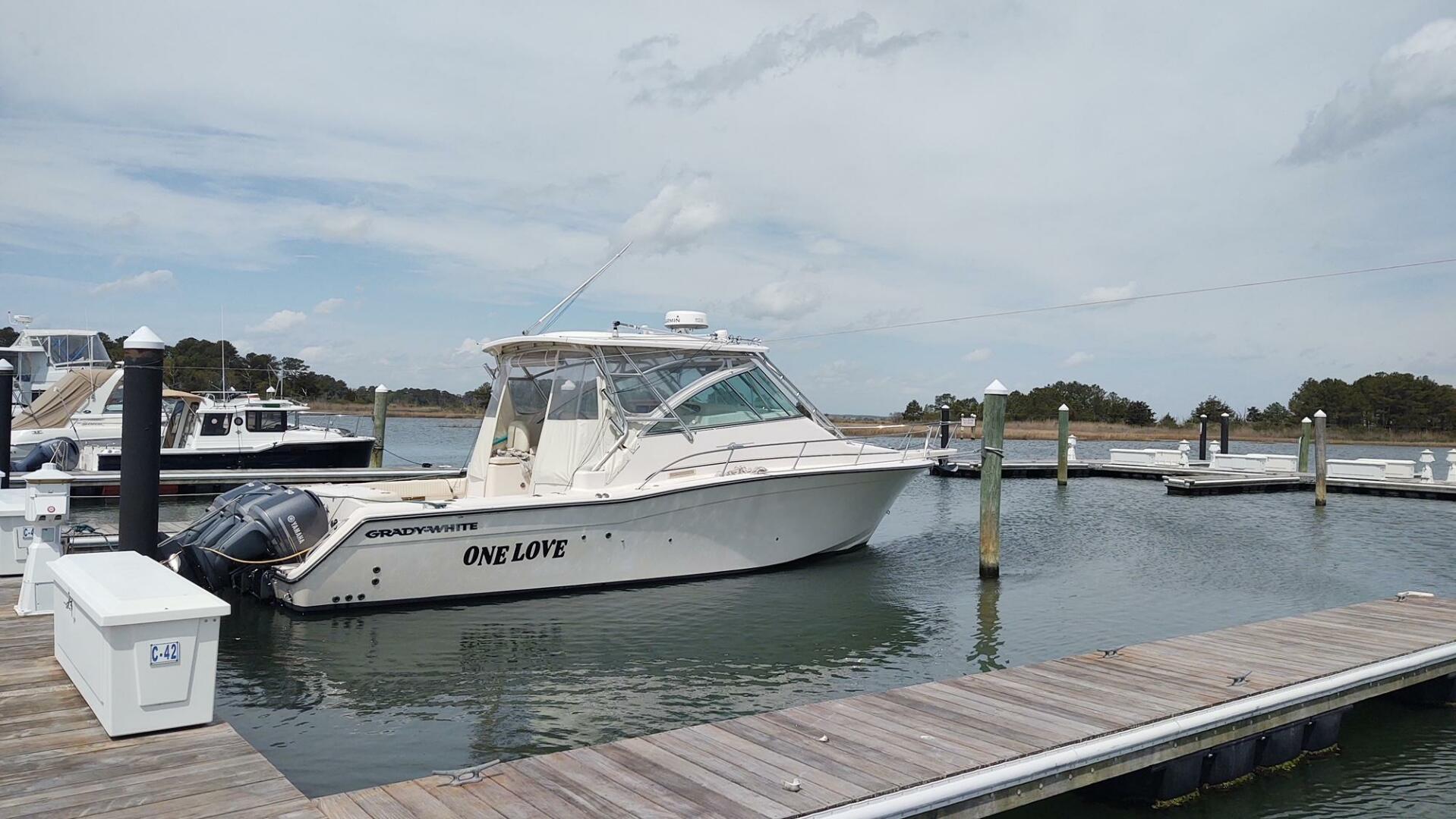 2006 Grady-White Express 360 - Image 2